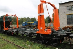 4 axle platform for transportation of materials and equipment for track repair model PM-820.
