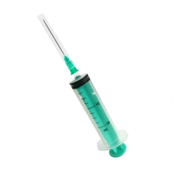 Single-use three-detail sterile injection syringe with Luer tip, 18 ml capacity, with injection needle