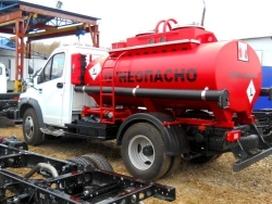 Fuel tanker type 2790D modification 2790D-0000010-05 on the basis of GAZ chassis, C4 modification C41R13, without CMU