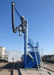 Compact transportable complex of technological equipment for internal cleaning of boilers of railway tank wagons