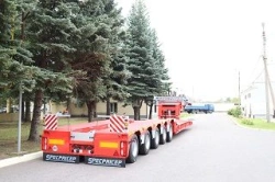 Five-axle low-bed semi-trailers, com. nam. 9942D5 (modifications c 9942D5-00 to 9942D5-10) on axles 9321115.00.000 or on axles 9