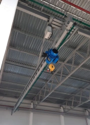 Single girder overhead electric overhead travelling cranes suspended single span and double span of KMP brand.