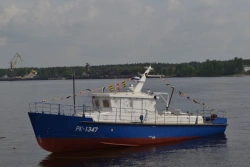 Service and auxiliary vessel of project 02222