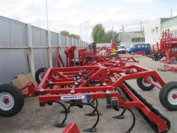 Chizel plough "Chizelmaster-4800"