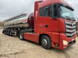 Four-axle tank semi-trailer, load-bearing construction, commercial name BERGHEL 9116P4, type 9116P4, swept bogie sh