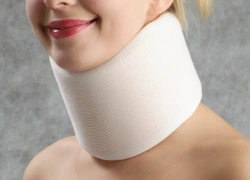 Bandage for the cervical spine