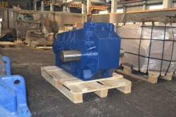 Gearbox VKU-765-40-33-U2