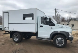 Vehicles for oil and gas well servicing type 47122, modification 47122E on the basis of GAZ C41R13 chassis