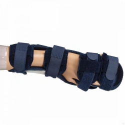 Hand brace
