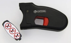 Device "ANTIDOG"
