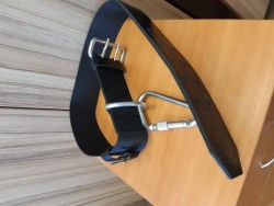 Fire rescue belt complete with fireman's carabiner