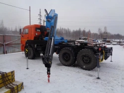 Special purpose vehicle with hydraulic loading crane of KMA type on the basis of KAMAZ 5350 and its modifications 51K10N-UH