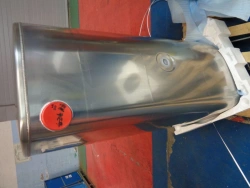 Semi-rectangular fuel tank 710 mm, 570 l