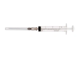 Luer type sterile single-use three-component injection syringe of 3ml nominal capacity with 22G x 1 needle.