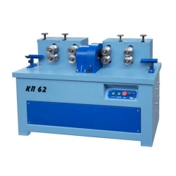 Circular-sawing machine model: "KP-62"