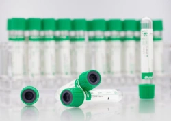 Vacuum tubes "Acti-Fine®" for venous blood sampling with lithium heparin, size 16x100 mm, volume: 10,0 ml.