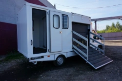 Special-purpose motor vehicles - vehicle for transporting animals (without lifting boards), type 67060, m