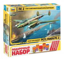 Gift set "Soviet Pe-2 dive bomber".