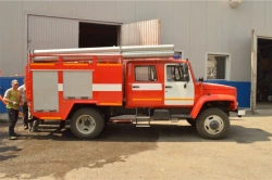 Fire tanker truck ??-(1,0-1,6)-40, type 58811, modification 58811G, on base vehicle Chaika-Service 27844K (chassis GAZ).
