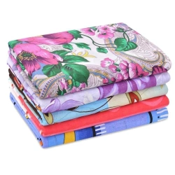 Adult bed linen: duvet cover of cotton and mixed fabrics of the linen group