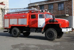 Fire tanker truck ??-(3,0-4,0)-(40-70)(43206)