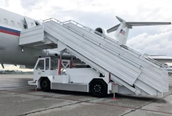 Self-propelled aerodrome ramp ATrS-01