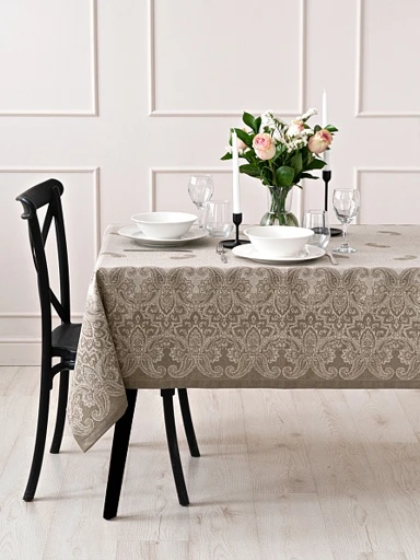 Cotton Tablecloths for Dining and Kitchen Sets