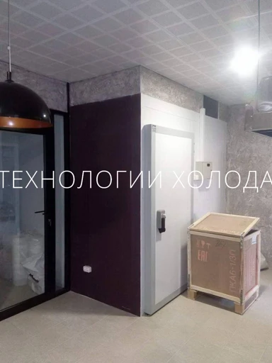 Assembled Refrigeration Chambers with Insulated Doors
