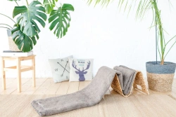 Woollen blankets for children of all age groups, except newborns, mottled and smooth dyed, article C110/1-ILSH