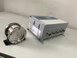 Apparatus for radiation control of coolant leakage ARKT-01R