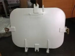 Ship's similar hatch covers