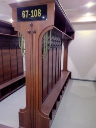 Wardrobe racks of "Avanta" brand