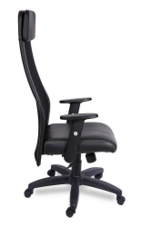 MG 18 chair