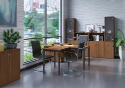 Metal-framed tables of Slim series