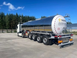 Semi-trailer-tanker model 9751H6 for transport and temporary storage of food liquids (4-axle)