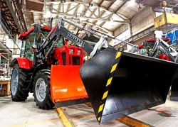 Road machine, model CHLMZ MD.03
