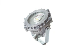 Semiconductor explosion-proof luminaire of SPV-220-005-01 type