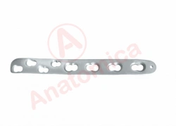 Narrow metaphyseal plate with angular stability with limited contact