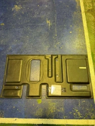Floor mat left 33104 5109011