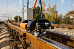 Rail accelerator R-25