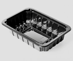 Plastics food packaging: tray with absorbent liner