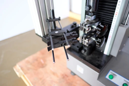Universal Single-column Testing Machine REM-5