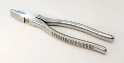 Pliers