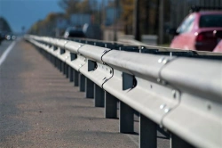 Road safety barriers of side barrier type for motor vehicles 21DO/190-0, 75õ2, 0Sh12-1, 08(1, 13)
