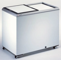 Freezer chest, brand "CARAVELL", model 33594+