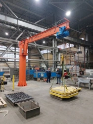 Cantilever jib crane on column in general industrial version, model KKM W-Q-L/H