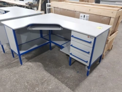 Computer laboratory table "SK"