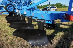 FINIST PLN-5-35 mounted plough and its modifications: PLN-5-35 RZZ.54.00.000; PLN-5-35 RZZ.54.00.000 (with moulded shoe); PLN-5-