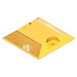 Light-reflecting road signalling device KD3