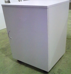 Pedestal table TP 4/01